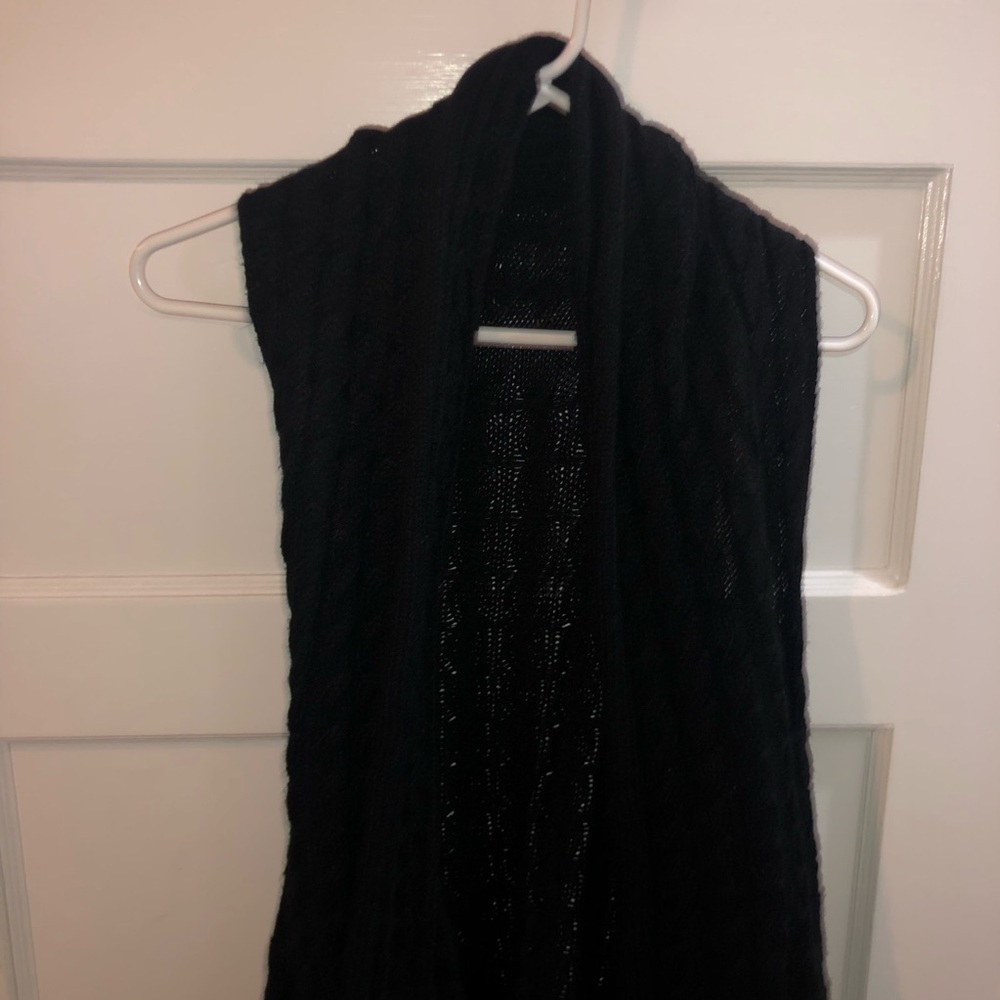 Sleeveless Sweater Vest